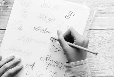 海角深度揭秘：丑闻风波背后，神秘人在机场贵宾室的角色极其令人意外